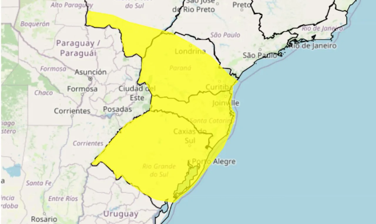 O mapa mostra as &aacute;reas em alerta para temporais e ventos
